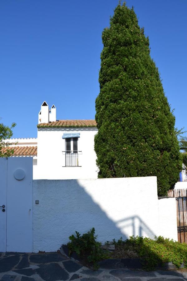 Casa Flora - Cadaques Villa Luaran gambar